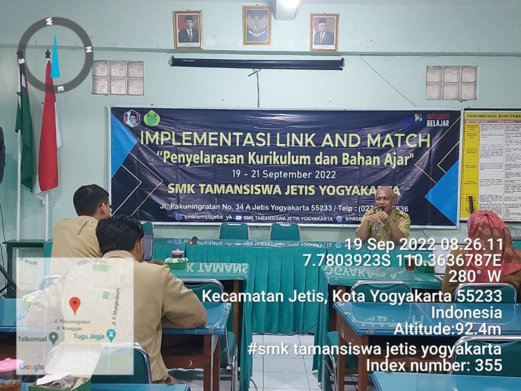 Workshop  Implementasi Link dan Match Penyelarasan Kurikulum dan Bahan Ajar