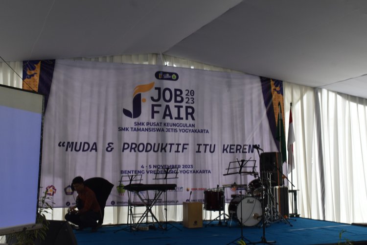 SMK Tamansiswa Jetis Yogyakarta Gelar Acara Job Fair di Benteng Vredeburg
