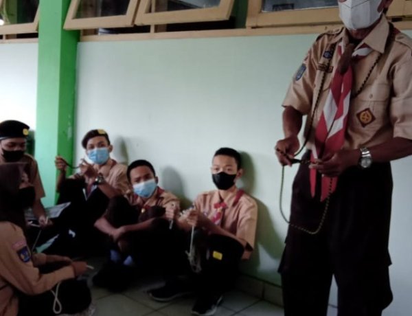 SMK Tamansiswa Jetis Yogyakarta Adakan Perkemahan Akhir Tahun di Bumi Perkemahan Dewi Tinalah