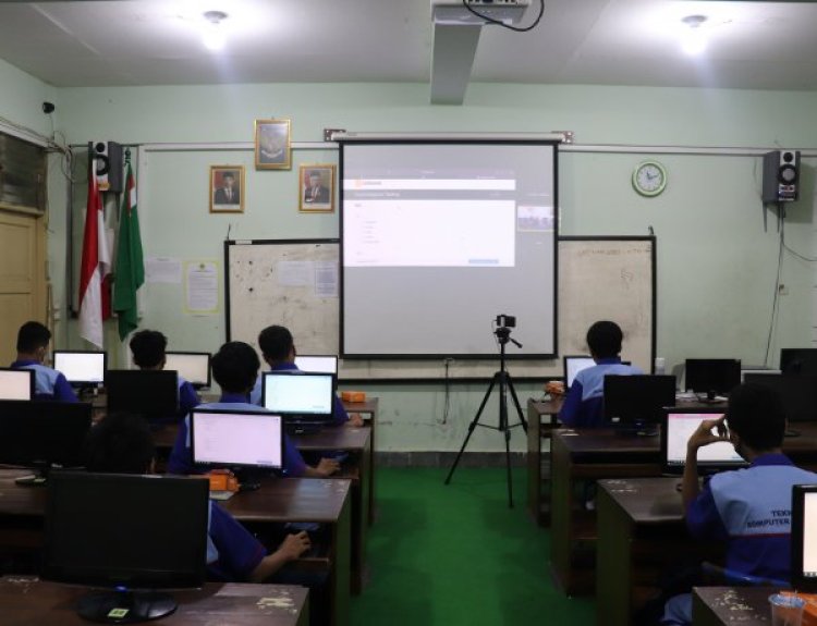 Alumni Mengajar: Wadah Berbagi Inspirasi Sekaligus Mempererat Silaturahmi